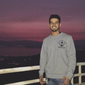 Meet your Posher, Ali